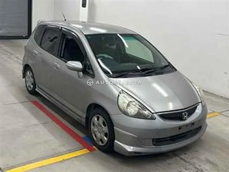 Honda Fit 2004, photo 1 of 1
