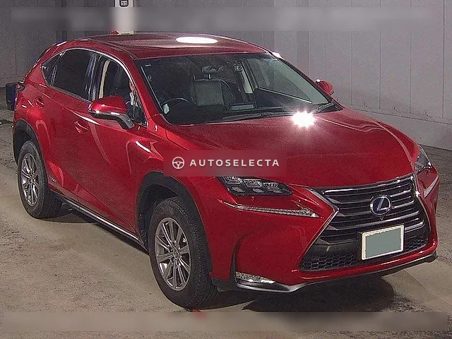 Lexus NX 2015, auction grade 4