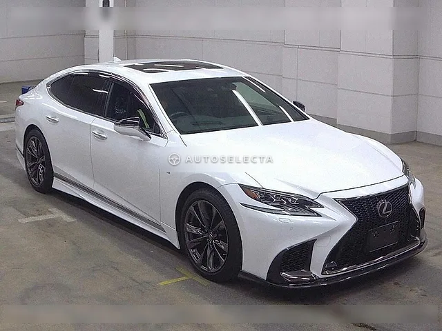 Lexus LS 2019, auction grade 4.5