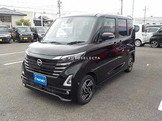 Nissan Roox 2023, auction grade 4