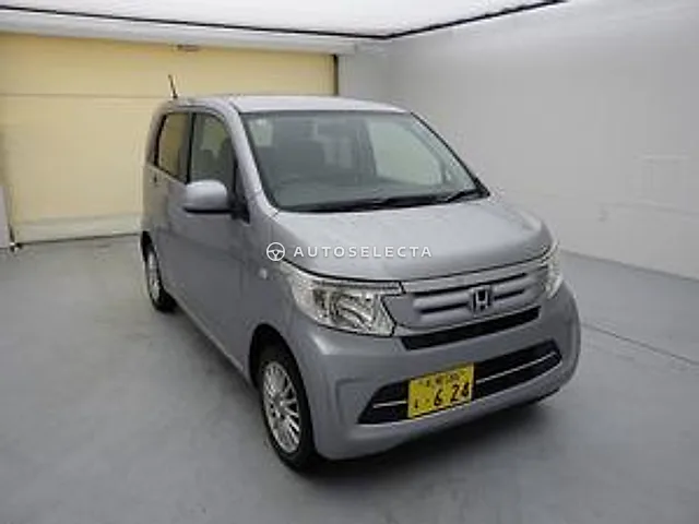 Honda N-WGN 2017, auction grade 3.5