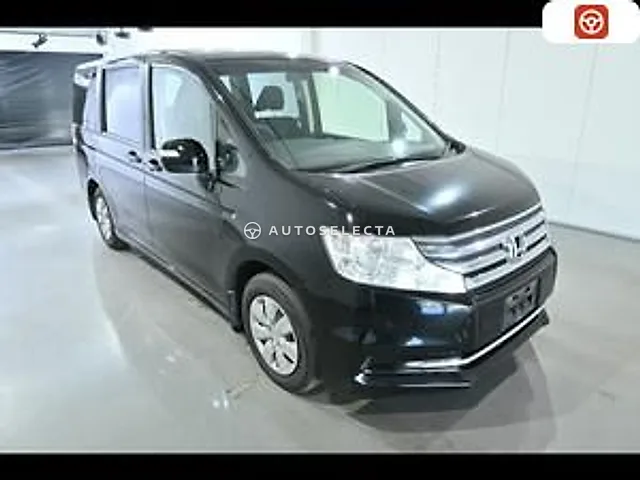 Honda Stepwgn 2013, auction grade R