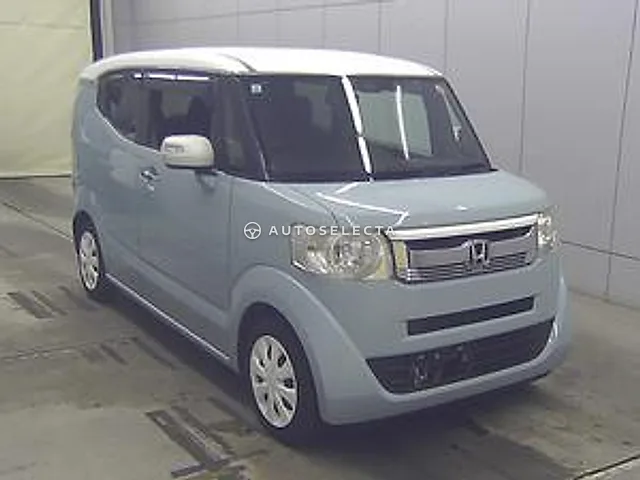 Honda N-BOX Slash 2015, auction grade 3.5