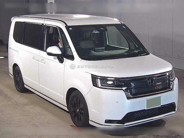 Honda Stepwgn Spada 2023, auction grade 4