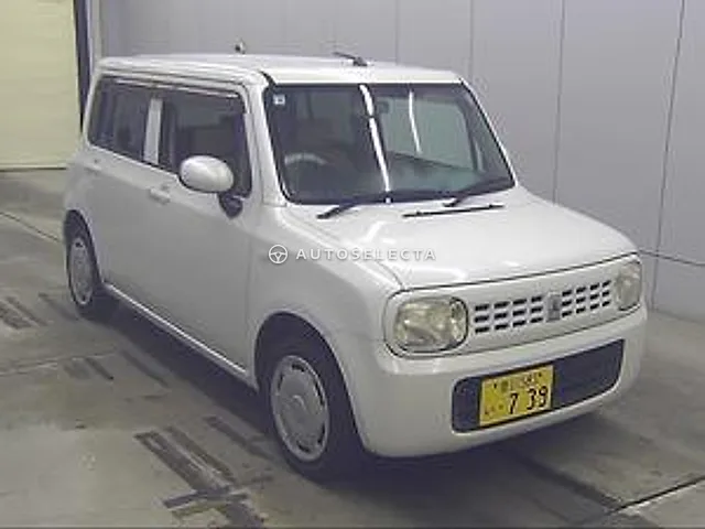 Suzuki Alto Lapin 2011, auction grade 3.5