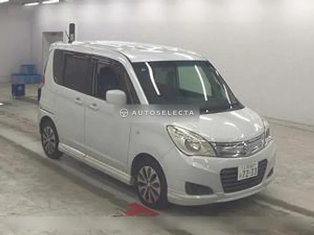 Suzuki Solio 2014, auction grade 4