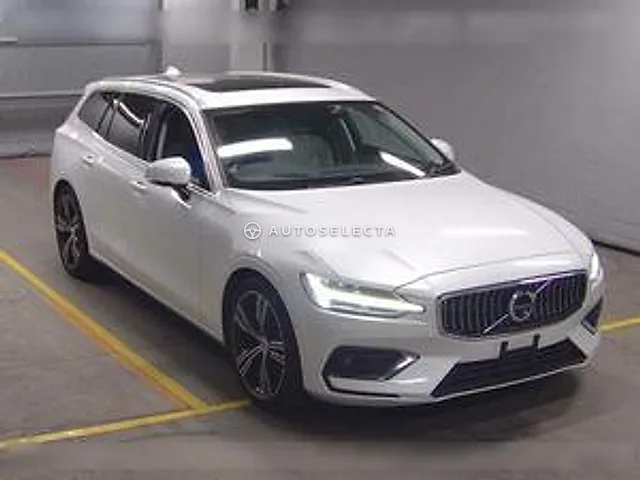 Volvo V60 2021, auction grade 4.5