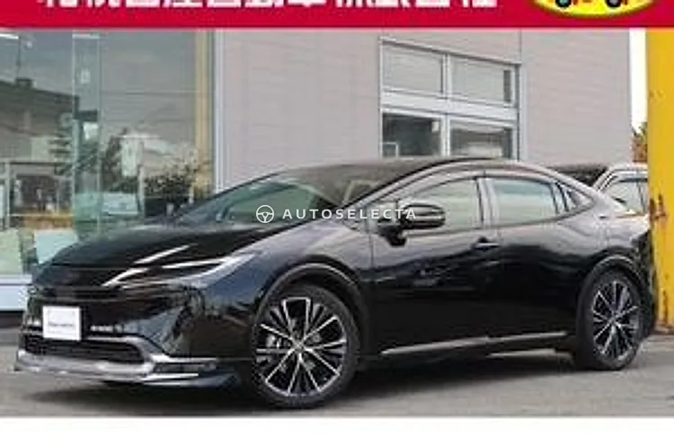 Toyota Prius 2023, photo 1 of 11