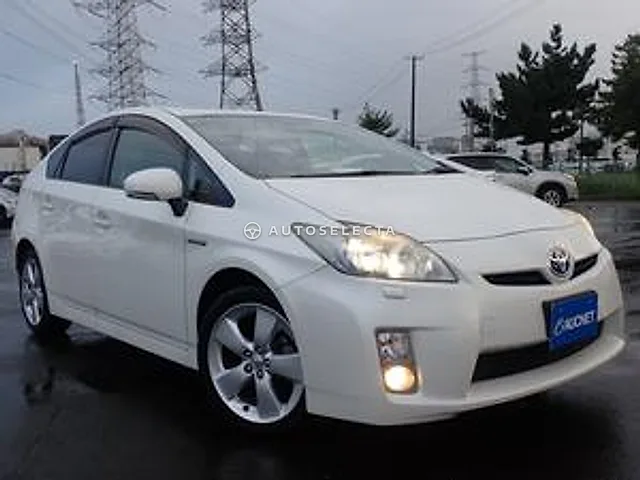 Toyota Prius 2010, auction grade R