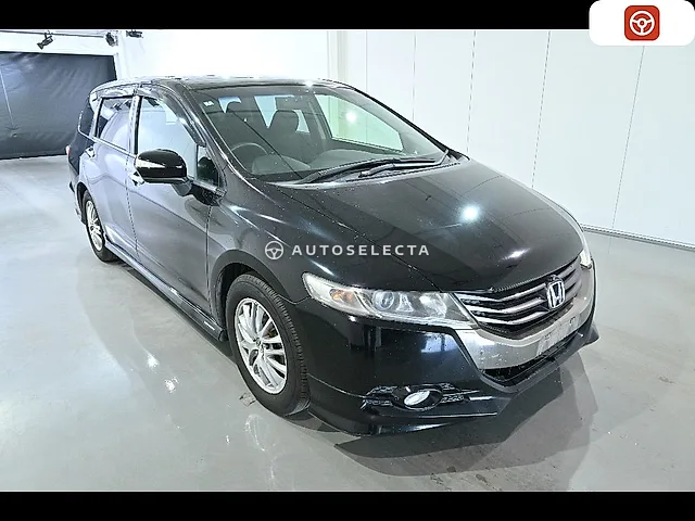 Honda Odyssey 2010, auction grade 3.5