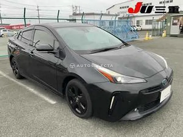 Toyota Prius 2021, auction grade 4