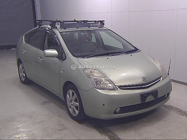 Toyota Prius 2007, auction grade 3.5