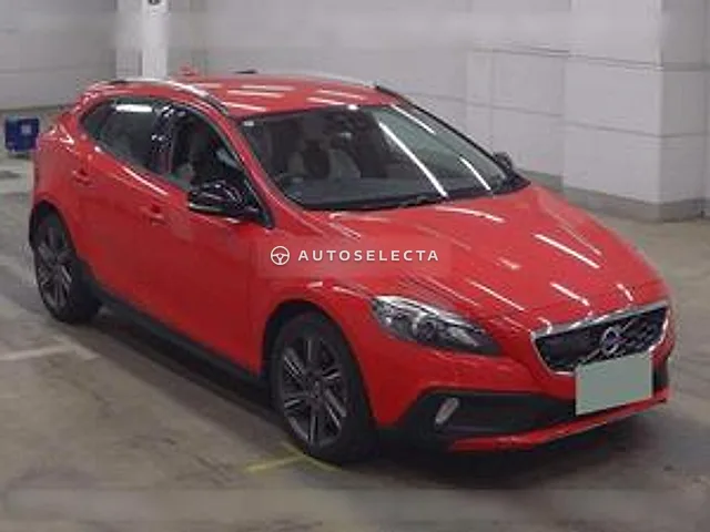 Volvo V40 2016, auction grade 4
