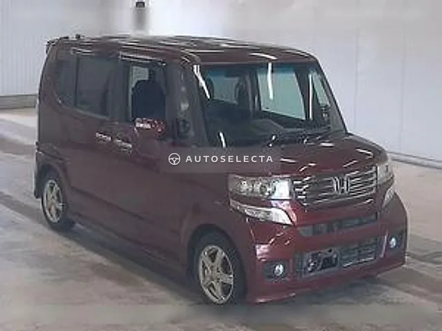 Honda N-BOX Custom 2013