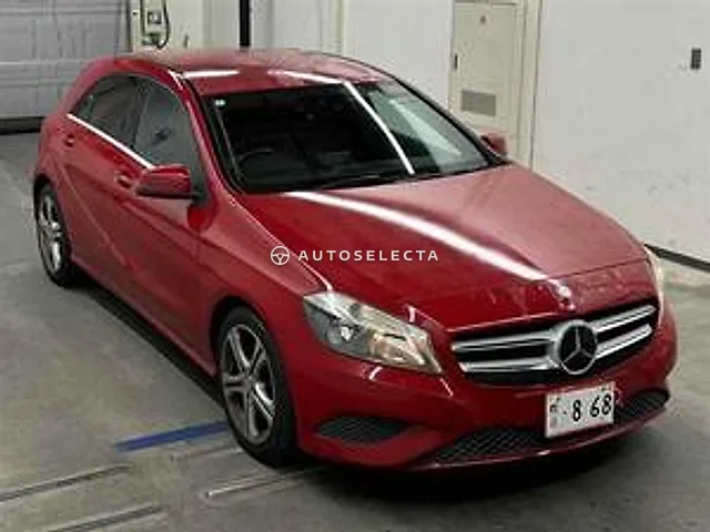 Mercedes-Benz A-Class 2013, auction grade 3.5