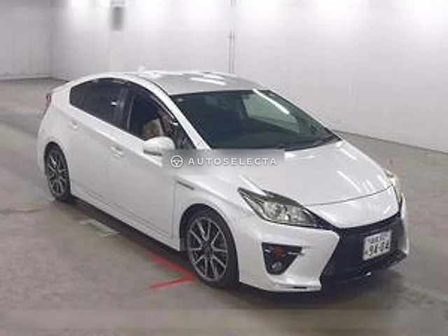 Toyota Prius 2012, auction grade 3.5