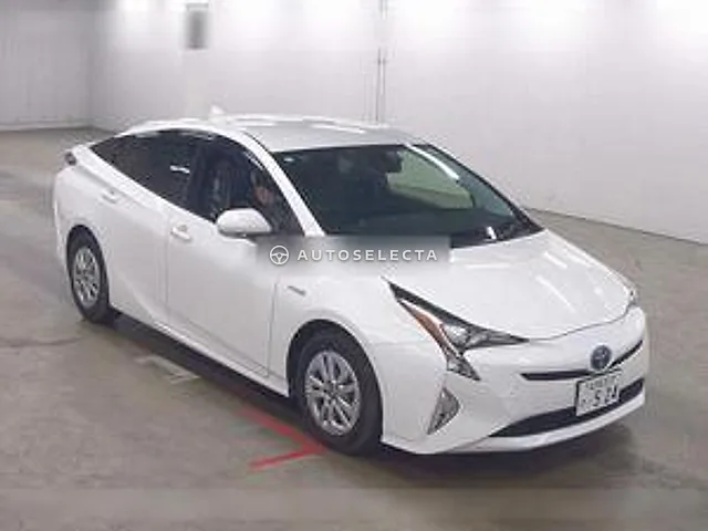 Toyota Prius 2017, auction grade 4.5