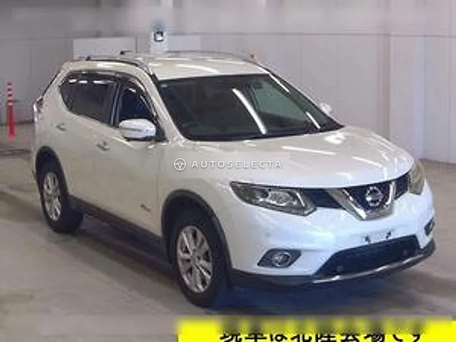 Nissan X-Trail 2016, auction grade 3.5
