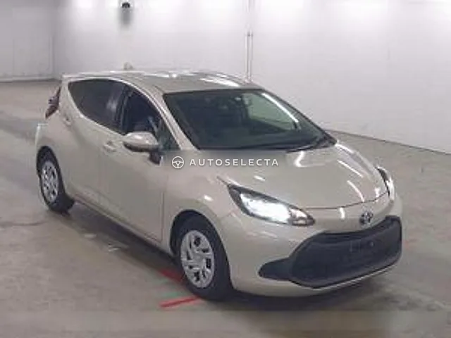 Toyota Aqua 2023, auction grade 4.5