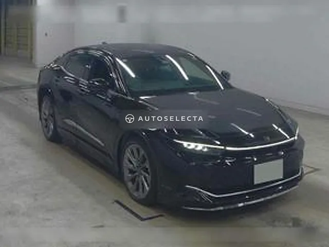 Toyota Crown Crossover 2023, auction grade 4