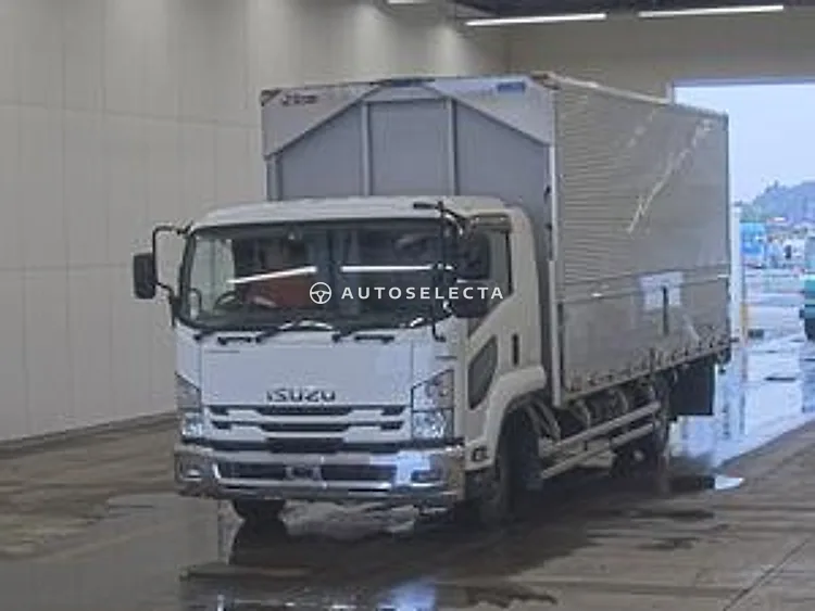 Isuzu Forward 2016, photo 1 of 1