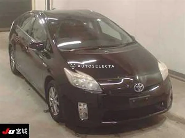 Toyota Prius 2012, auction grade R