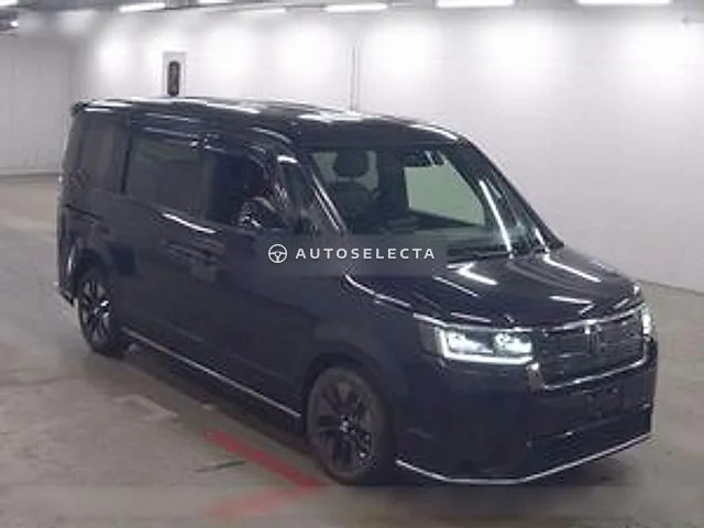 Honda Stepwgn Spada 2022, auction grade R