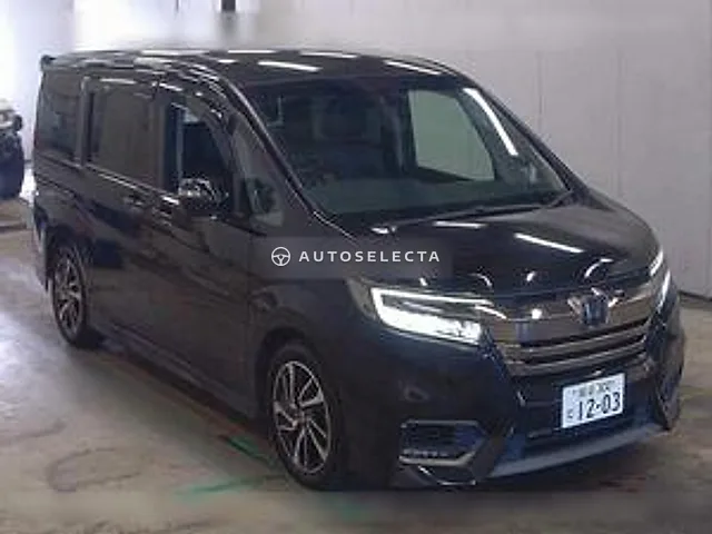 Honda Stepwgn Spada 2020, auction grade R