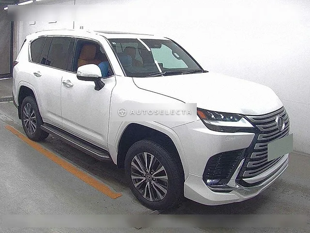 Lexus LX 2025, auction grade 5