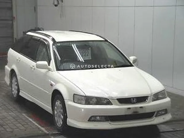 Honda Accord Wagon 2002, auction grade 4