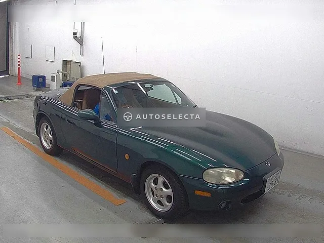Mazda Roadster 1999, auction grade 3.5