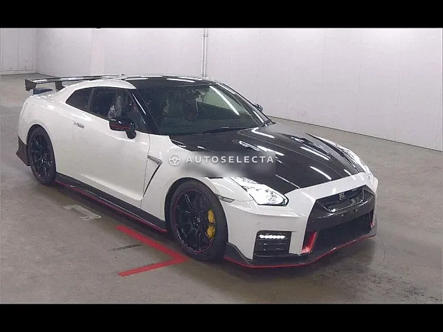 Nissan GT-R Nismo 2022, auction grade 4.5