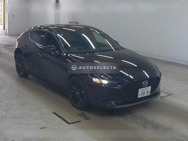 Mazda MAZDA3 Fastback 2022, auction grade 4.5
