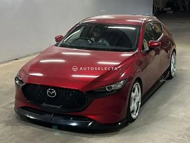 Mazda MAZDA3 Fastback 2019, auction grade 3.5