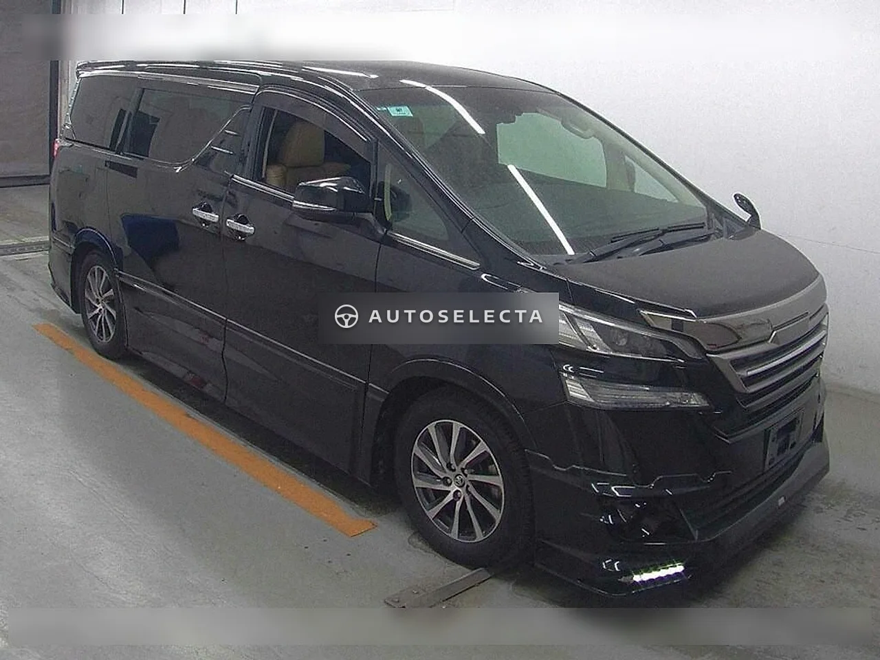 Toyota Vellfire 2017, photo 1 of 1