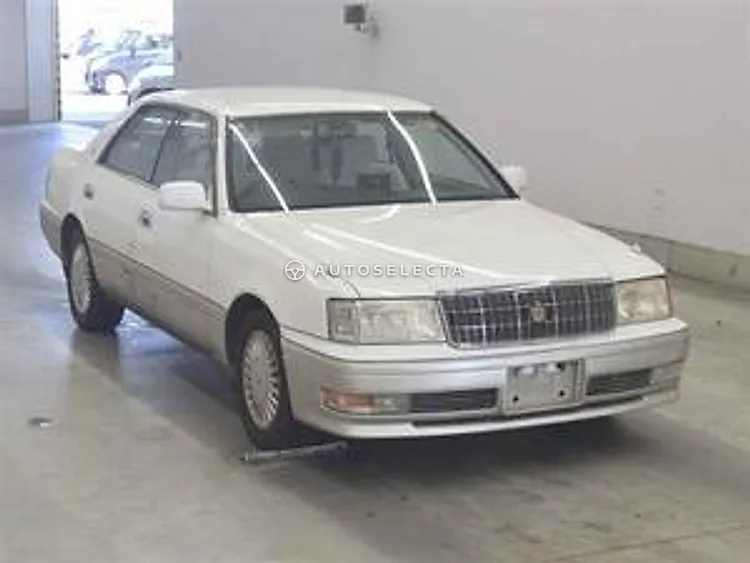 Toyota Crown 1998, photo 1 of 1