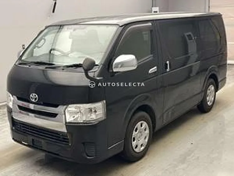 Toyota Hiace Van 2015, photo 1 of 1