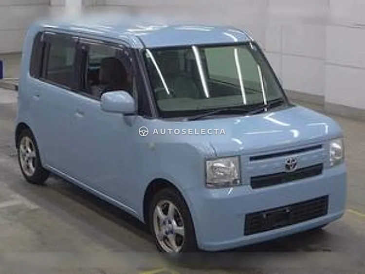 Toyota Pixis Space 2014, photo 1 of 1
