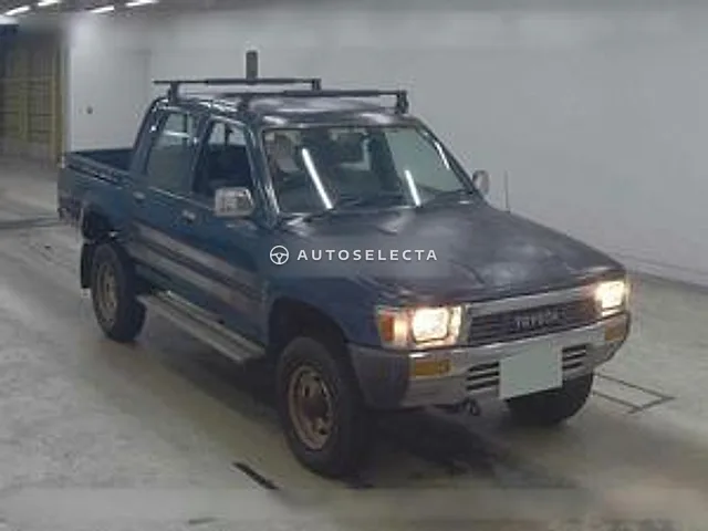 Toyota Hilux 1989, auction grade 3