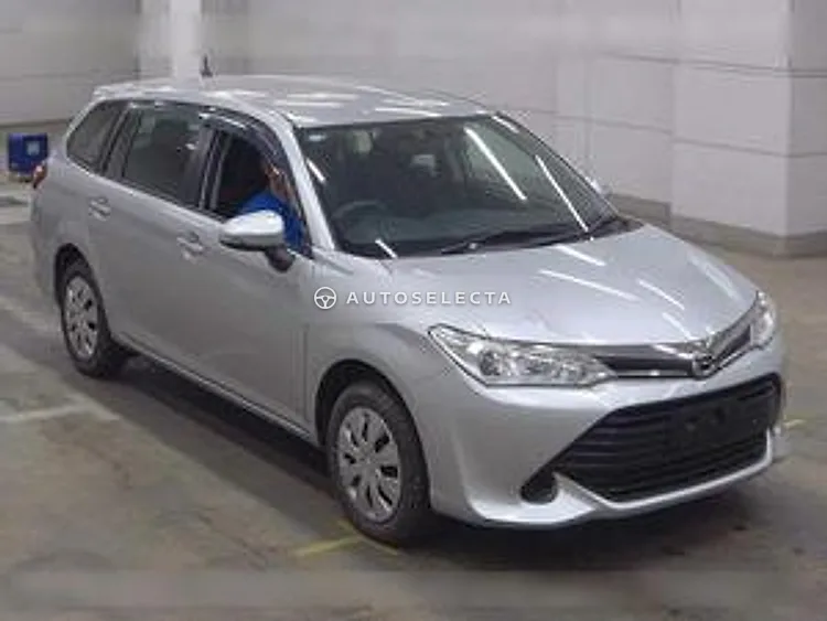 Toyota Corolla Fielder 2017, photo 1 of 1