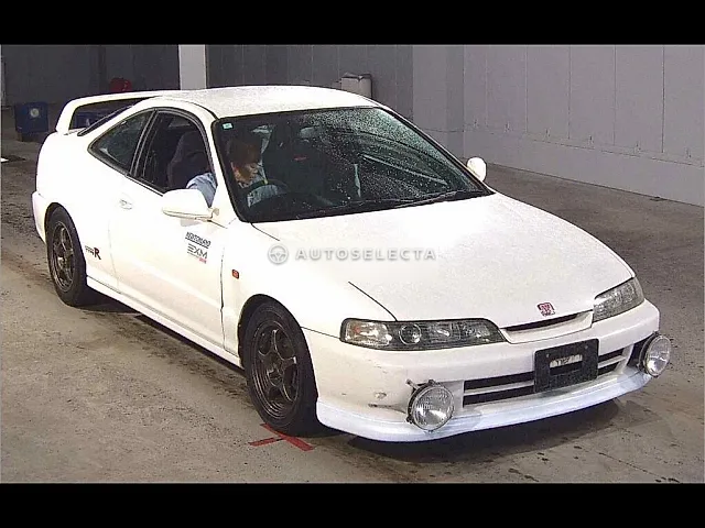 Honda Integra Type R 1997, auction grade 3