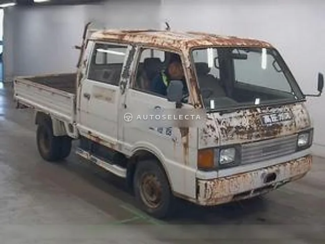 Mazda Brawny Truck 1992, auction grade 2