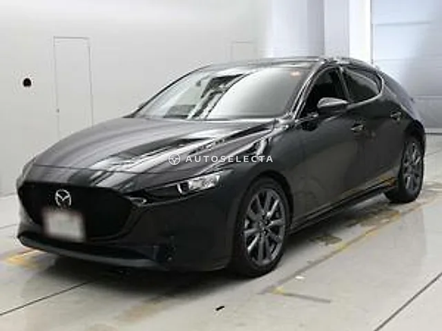 Mazda MAZDA3 Fastback 2019, auction grade 5