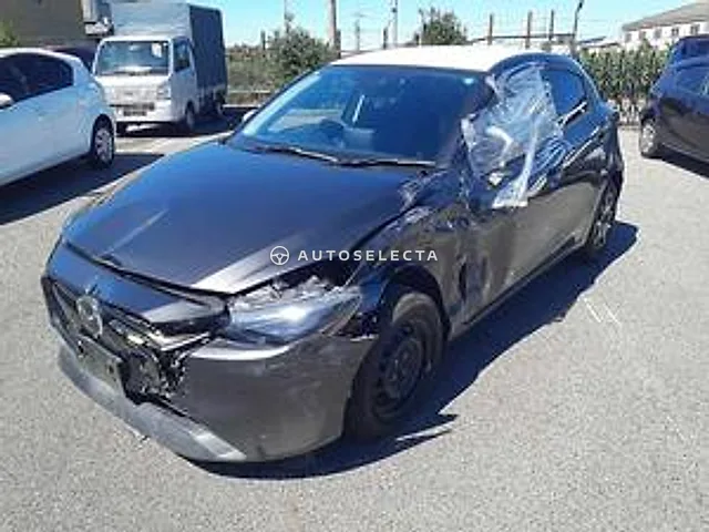 Mazda MAZDA2 2023