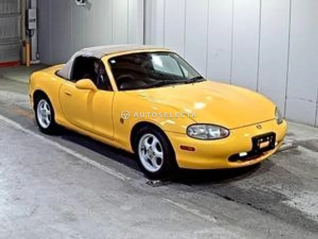 Mazda Roadster 1998, auction grade 3.5