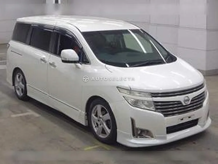 Nissan Elgrand 2013, photo 1 of 1