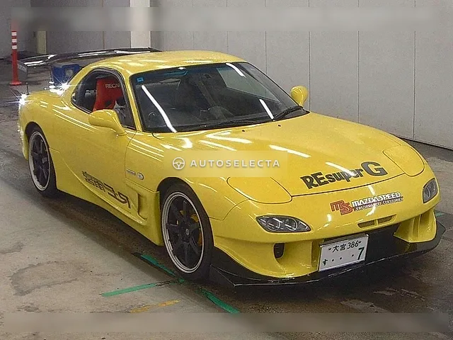Mazda RX-7 1996, auction grade 3