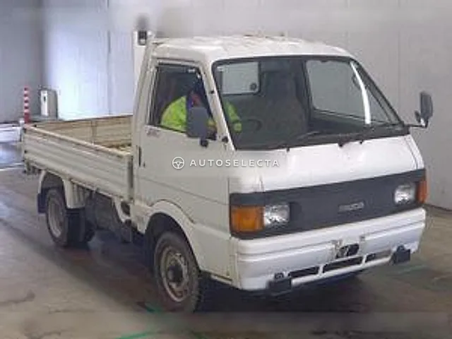 Mazda Bongo Truck 1992, auction grade 3.5