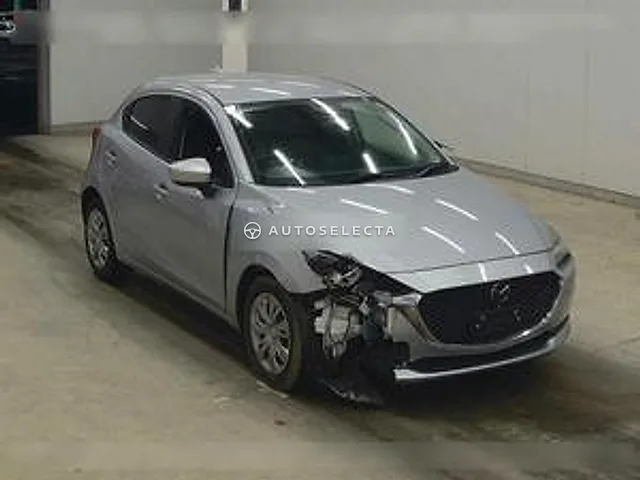 Mazda MAZDA2 2020