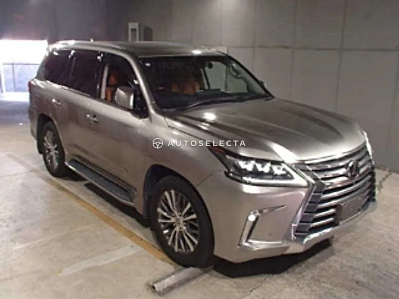 Lexus LX 2017, photo 1 of 6